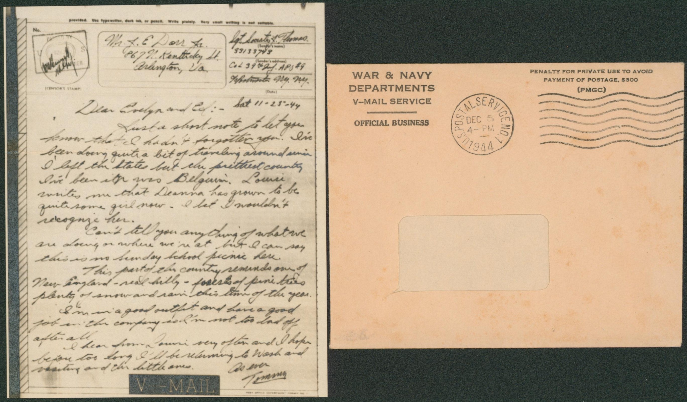 Petite enveloppe "War & navy departments" (U.S. Postal service no.1) + V-mail (airgraph) replié dans l'enveloppe > Arlington"