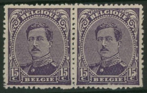 Albert I - n°139-V1** en paire neuf sans charnières (MNH), griffe à travers le 5, variété. 