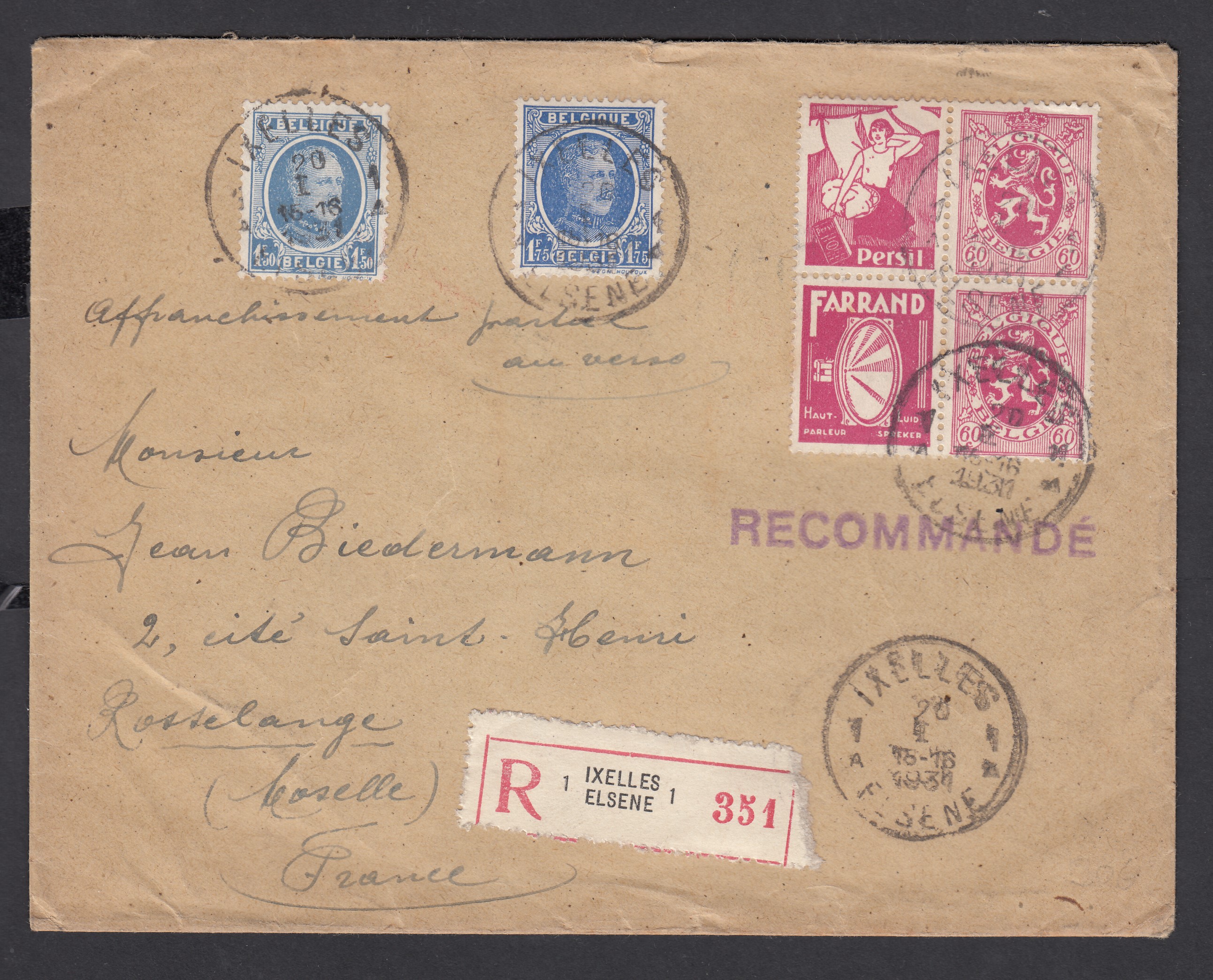 207 +257 +se tenant PU38 et PU40 +au verso 191 +245 +vignette sur lettre en recommandé d'Ixelles le 20.I.1931 vers Rosselange, France. Càd au verso.