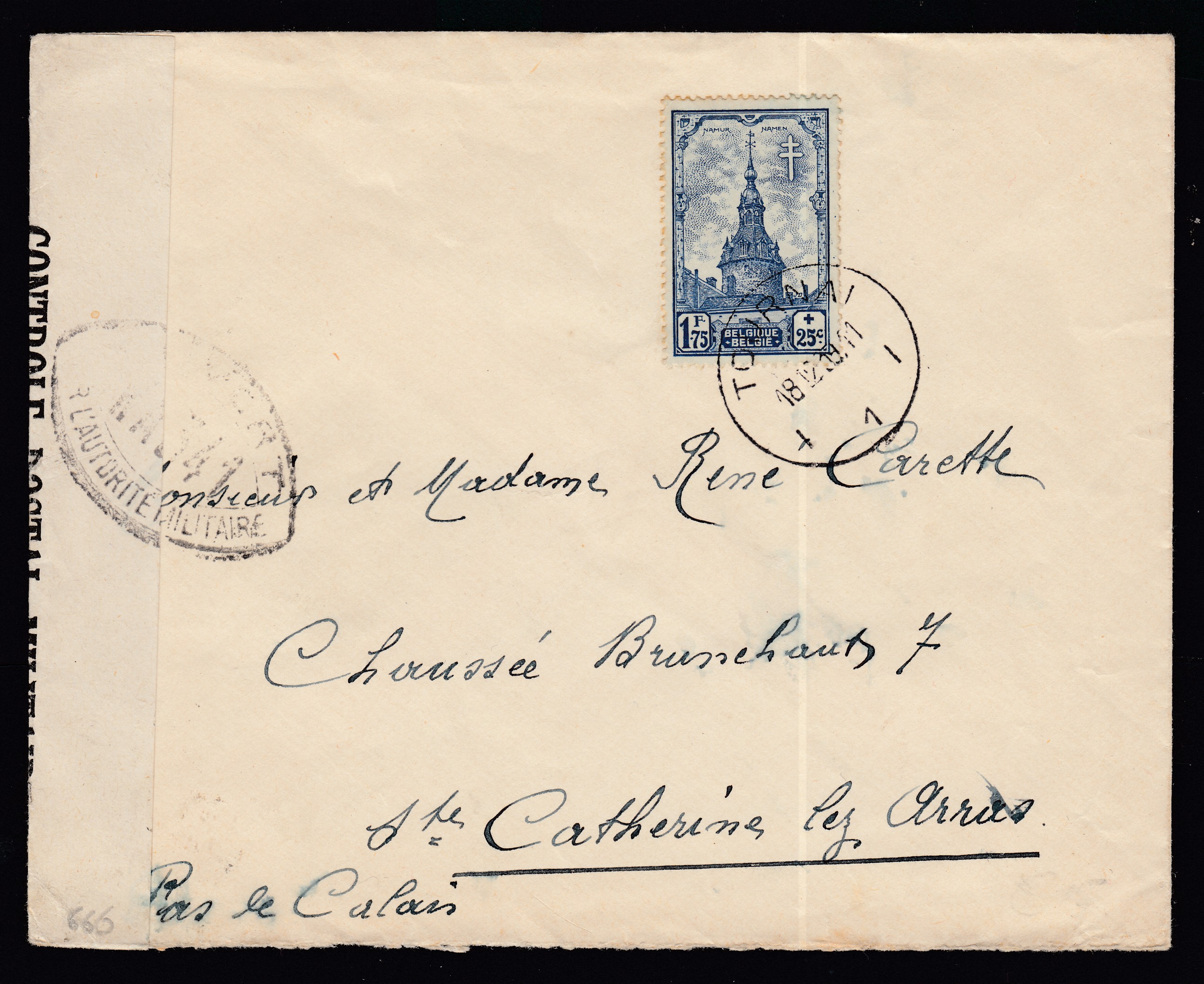 524 sur lettre de Tournai le 18.12.1940 ( Bande et cachet de censure de l'autorité militaire) vers la France.
