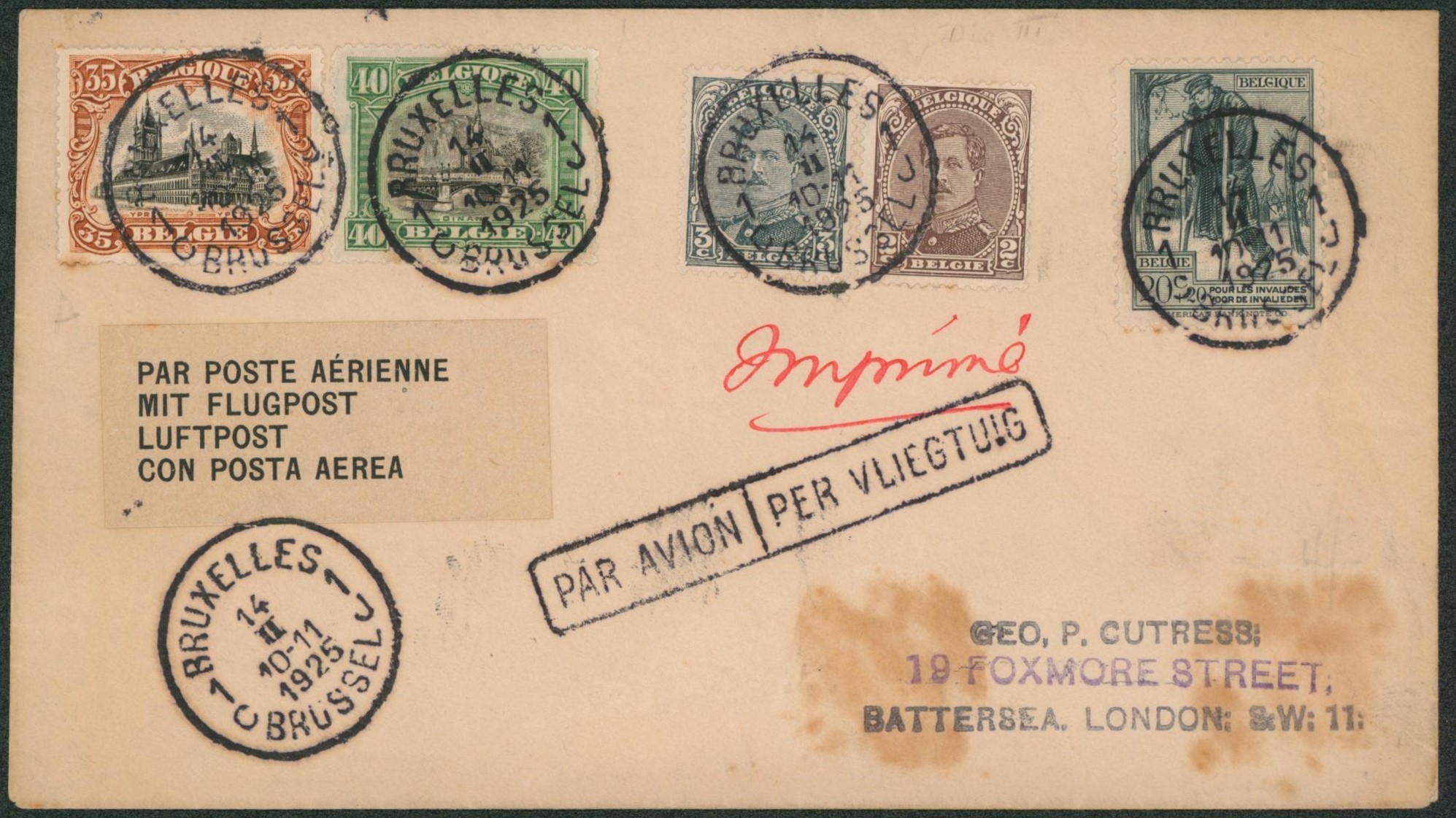 n°136, 142/43, 183 et 220 sur lettre par avion + étiquette quadrilingue ! De Bruxelles > London (Angleterre). Tarif imprimé