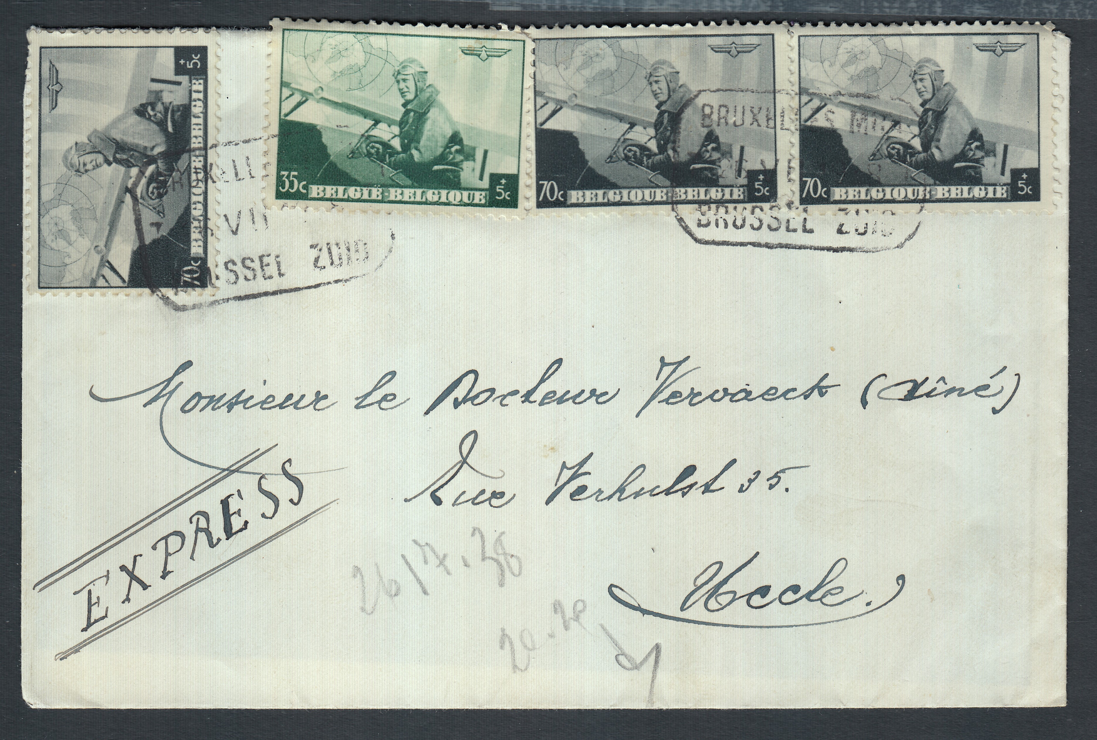 467 +473 x3 sur lettre en exprès de BXL ( Cachet rectangulaire des C.F.) le 26.VII.1938 à destination d'Uccle.