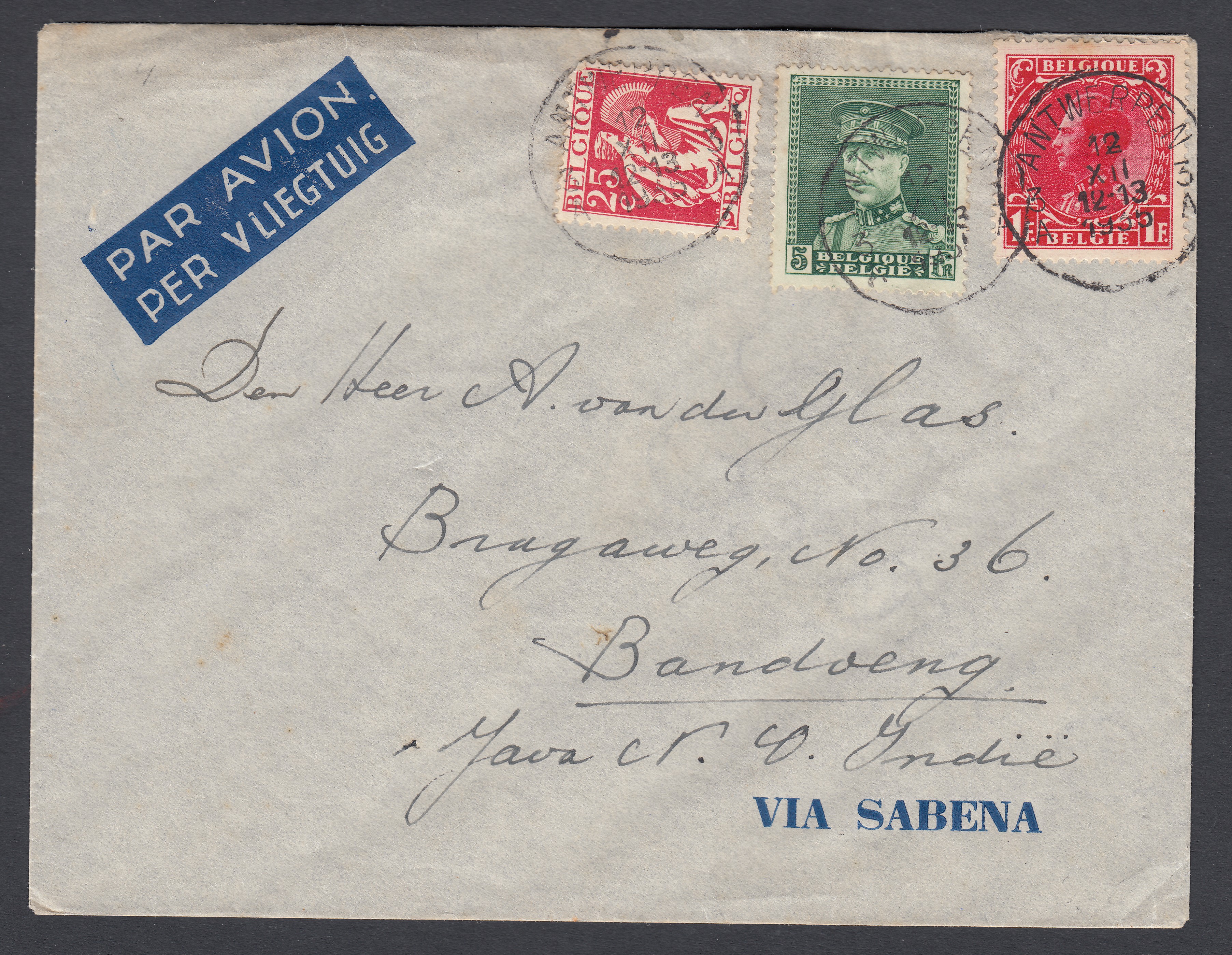 323 +339 +403 sur lettre par avion d'Antwerpen le 12.XII.1935 vers Bandoeng, Java. Càd au verso.