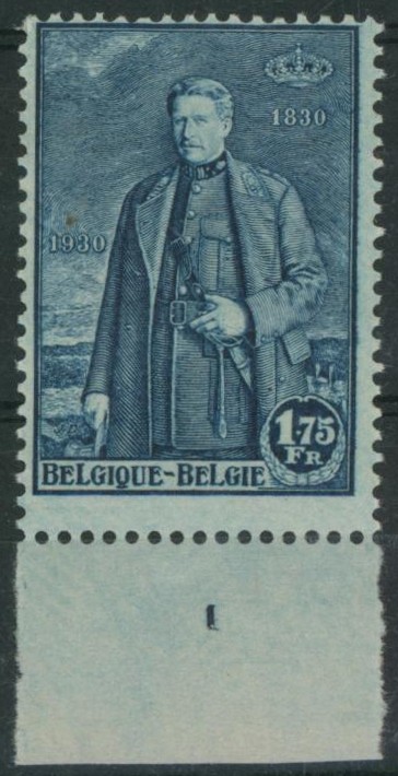 Centenaire de l'indépendance - n°302** + numéro de planche "1" neuf sans charnières (MNH)