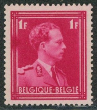 n°428** neuf sans charnières (MNH) + boule de couleur à gauche.